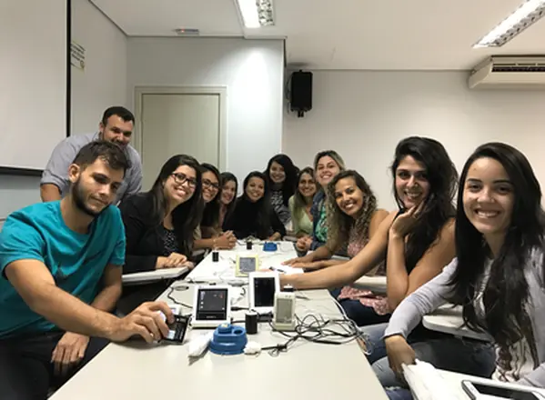 Turma da especialização em Endodontia da EndoBrasília