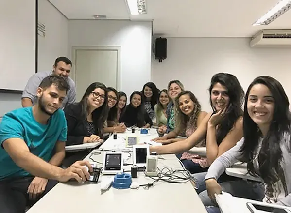 Turma da especialização em Endodontia da EndoBrasília