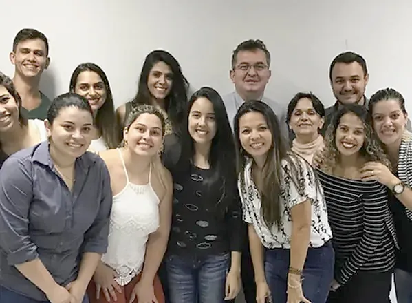 Turma da especialização em Endodontia da EndoBrasília