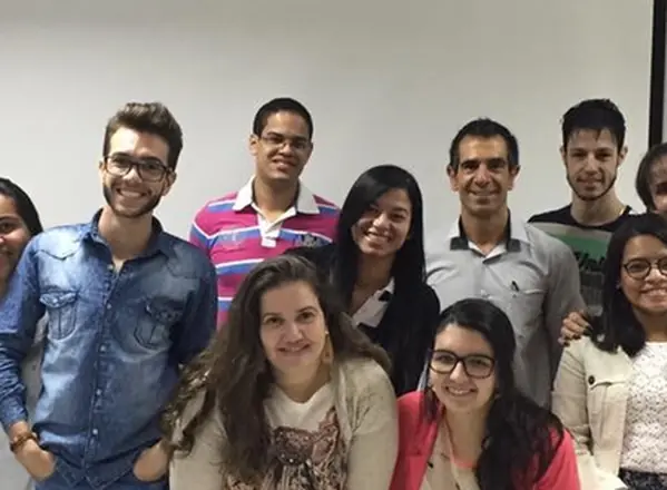 Turma da especialização em Endodontia da EndoBrasília