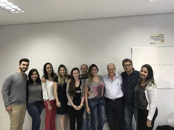 Turma da especialização em Endodontia da EndoBrasília, 2017