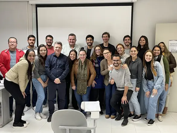 Turma da especialização em Endodontia da EndoBrasília, 2022