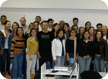 Foto de turma de alunos e professores da EndoBrasília