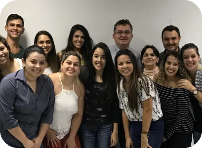 Foto de turma da especialização em Endodontia
